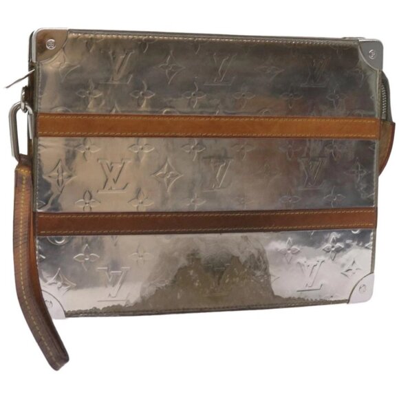 LOUIS VUITTON Monogram Mirror Trunk Pochette ClutchBag Silver M80807 Auth 67401 - Picture 1 of 16